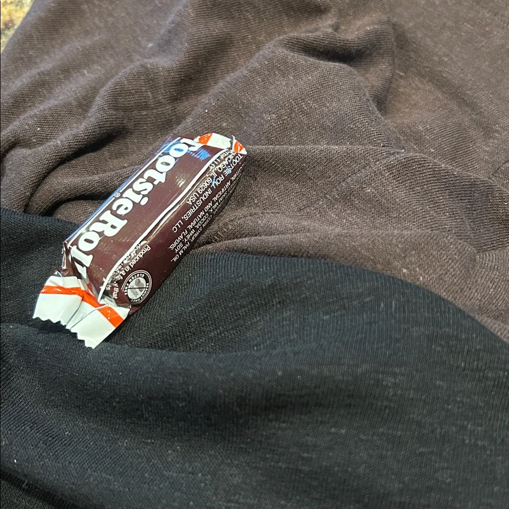 2 NWT Tall Gap Linen Crop Tees - Picture 9 of 11